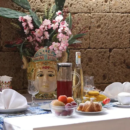 Costa House Farm stay Lampedusa