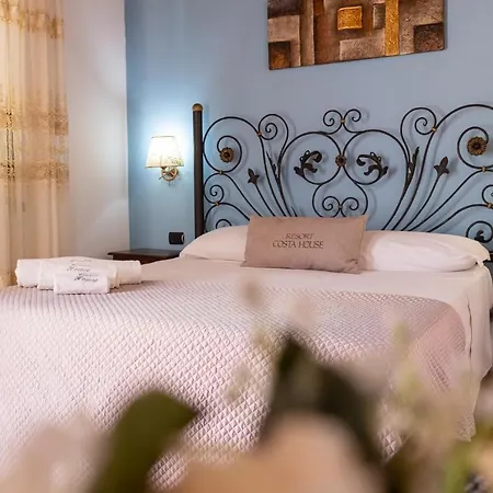 Costa House Alloggio per agriturismo *